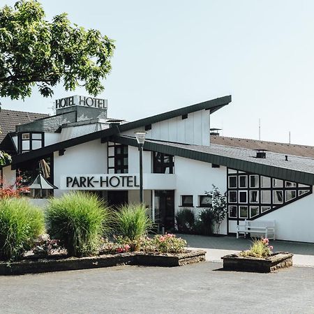 Parkhotel Nuembrecht Exterior photo